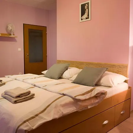 Veritas Гостевой дом 4*